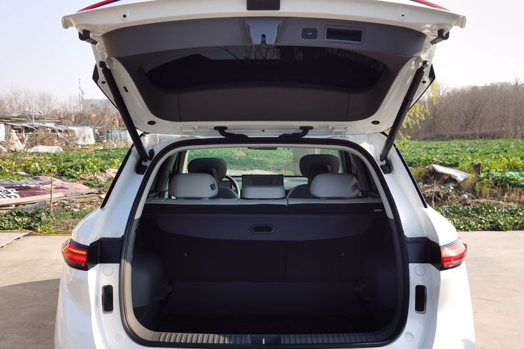 奔腾 悦意03 2025款 445km 欢悦版局部细节23