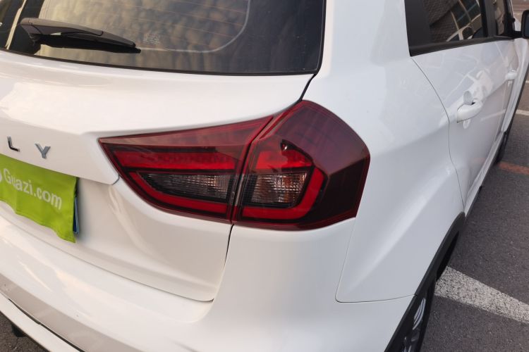 吉利汽车 远景X3 2021款 PRO 1.5L CVT尊贵型车身外观6006