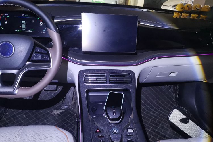 比亚迪 秦PLUS 2024款 荣耀版 EV 510KM领先型中控内饰16