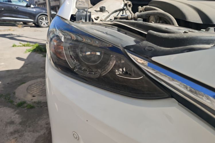 马自达 阿特兹 2017款 2.0L 蓝天豪华版车身外观8