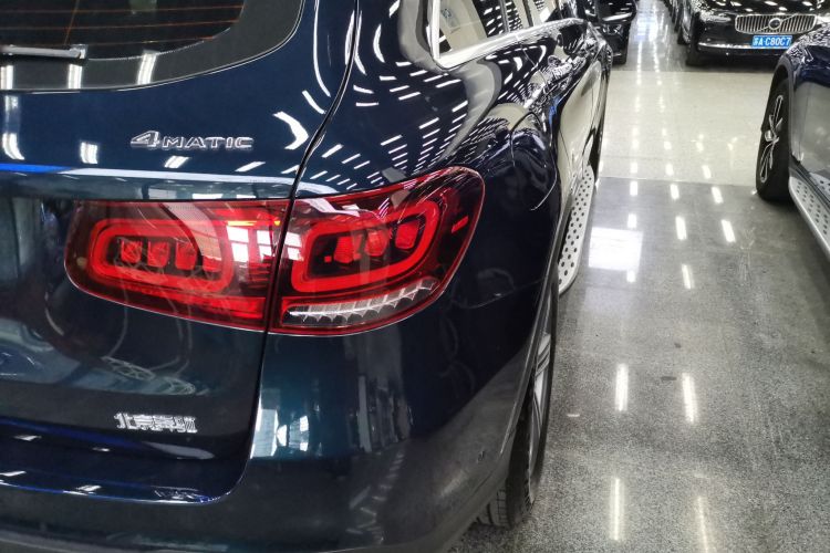 奔驰GLC 2021款 GLC 260 L 4MATIC 动感型车身外观9
