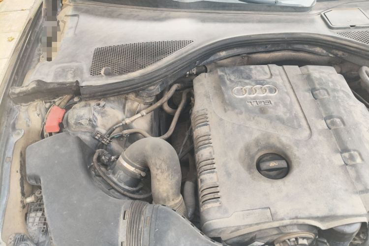 奥迪A6L 2015款 TFSI 百万纪念智领型局部细节9006