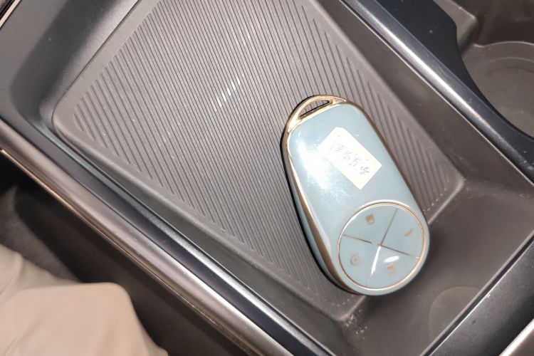 蔚来EC6 2020款 430KM 运动版中控内饰7001