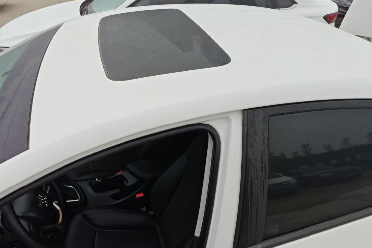 别克 英朗 2021款 改款 典范 1.5L 自动精英型局部细节57