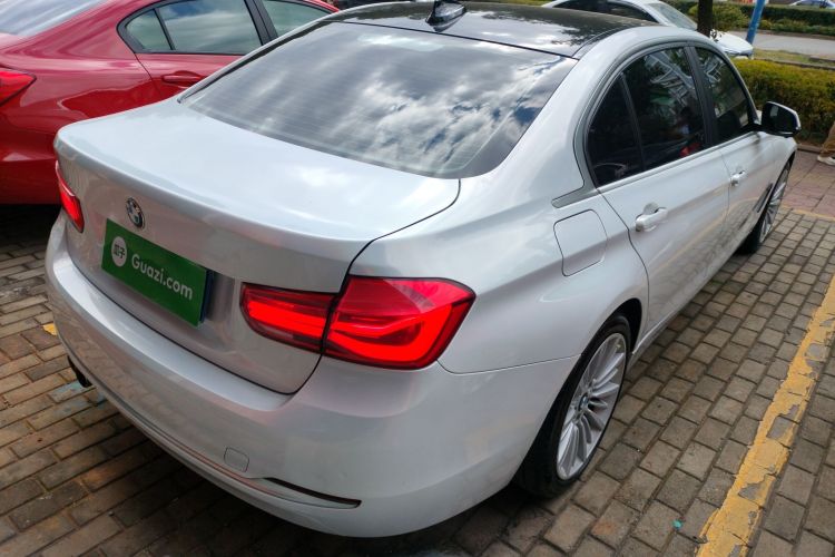 宝马3系 2018款 320Li 领先型M运动套装车身外观7