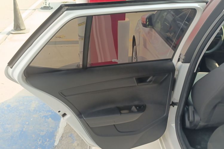 斯柯达 晶锐 2017款 1.4L 自动车享版中控内饰49