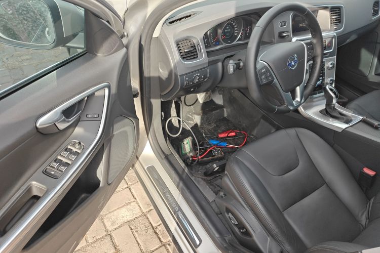 沃尔沃S60 2018款 S60L T3 智进版中控内饰7003