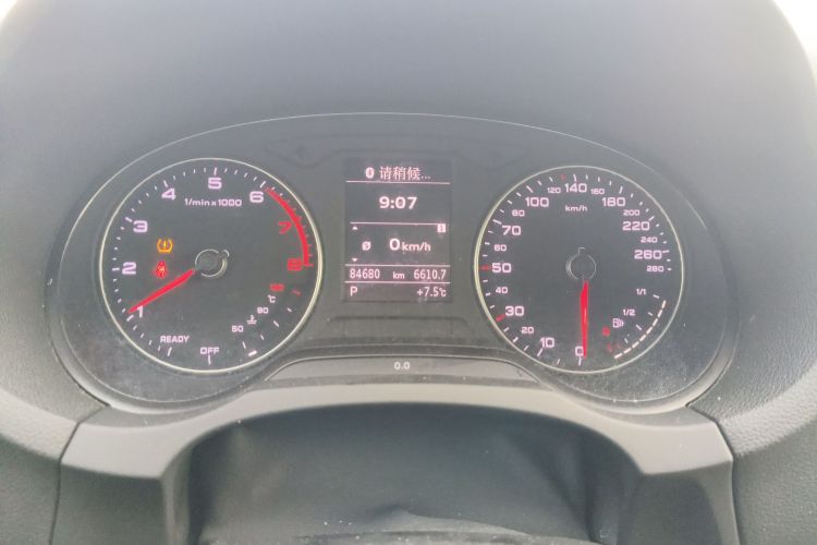 奥迪A3 2017款 Limousine 40 TFSI 运动型局部细节14