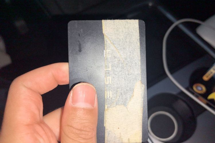 特斯拉 Model Y 2021款 长续航全轮驱动版中控内饰7001