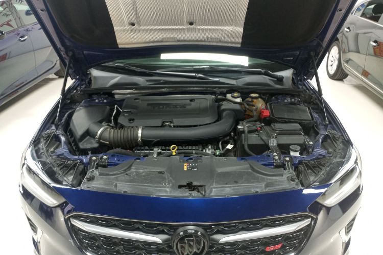 别克 君威 2020款 GS 28T 精英型机舱底盘24