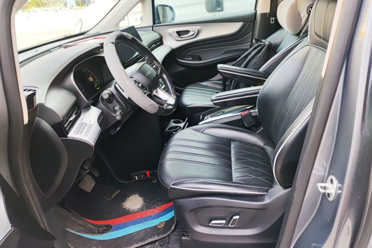 荣威iMAX8 2021款 400TGI Supreme系列陆尊版局部细节19