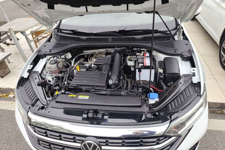 大众 速腾 2023款 200TSI DSG超越版机舱底盘24