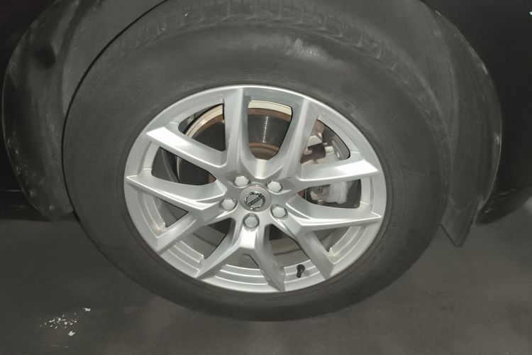 沃尔沃XC60 2021款 T5 四驱智逸豪华版车身外观10