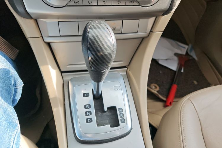 福特 福克斯 2013款 两厢经典 1.8L 自动时尚型中控内饰18