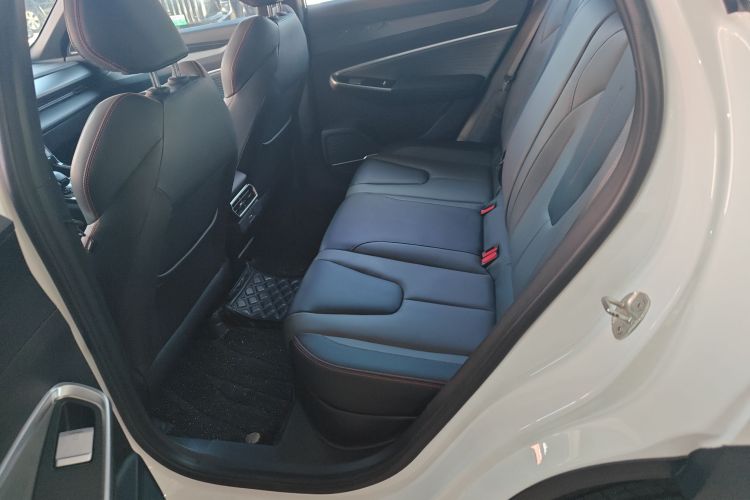 吉利汽车 2023款 博越COOL 1.5TD 智联型中控内饰21