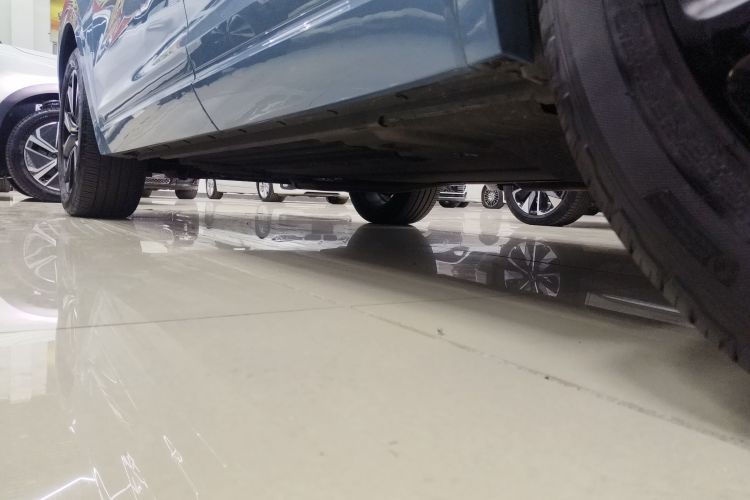 理想汽车 理想ONE 2021款 增程6座版局部细节9002