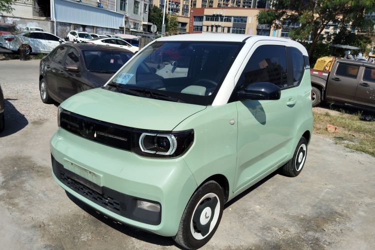 五菱汽车 宏光MINIEV 2022款 马卡龙臻享款 磷酸铁锂车身外观1