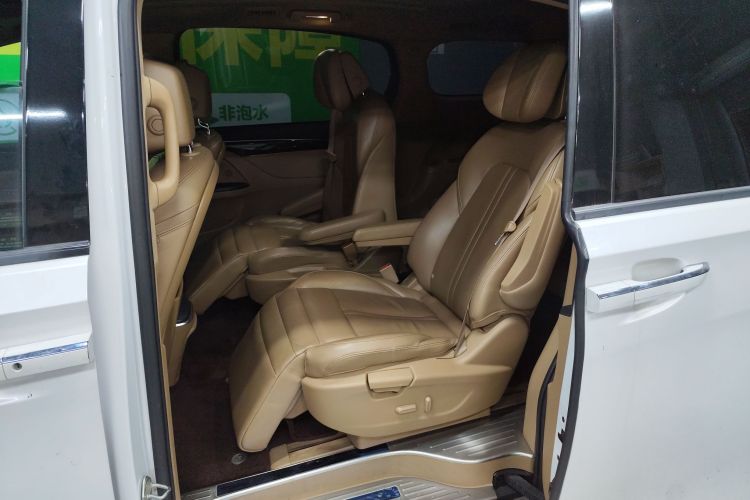 别克GL8 2017款 ES 28T 豪华型 国V中控内饰21