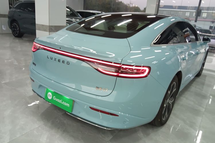 鸿蒙智行 智界S7 2024款 Max 后驱长航智驾版车身外观6005