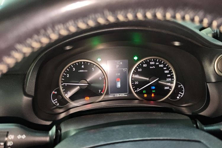 雷克萨斯NX 2015款 200 全驱 锋尚版局部细节14