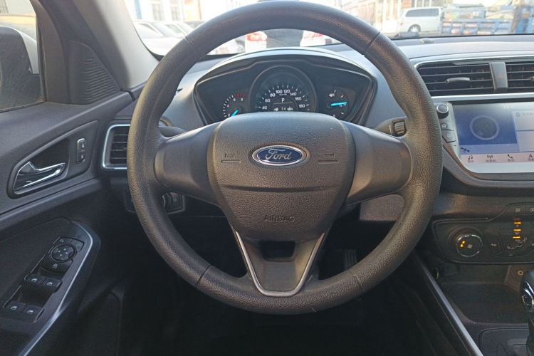 福特 福睿斯 2019款 1.5L 自动质享型中控内饰13