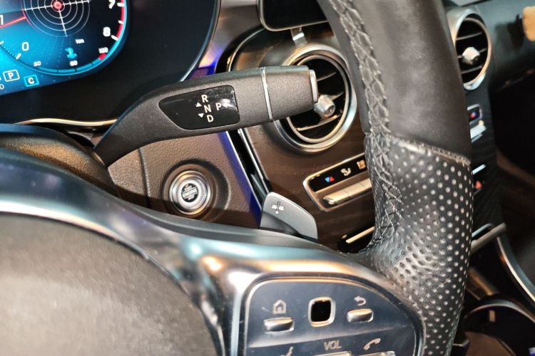 奔驰C级(进口) 2019款 C 260 轿跑车中控内饰18