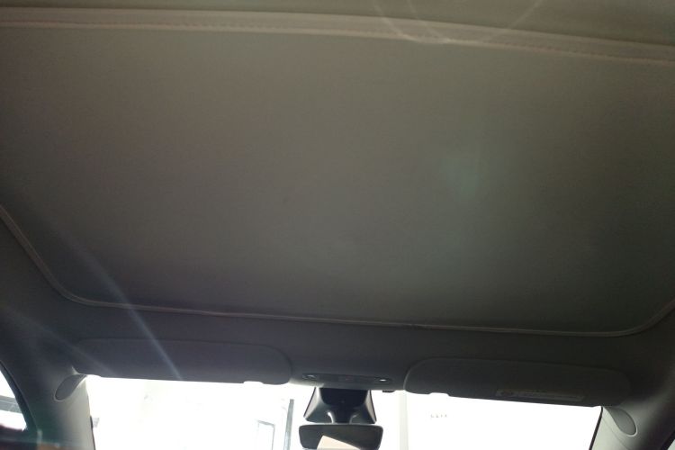 特斯拉 Model Y 2022款 长续航全轮驱动版局部细节22