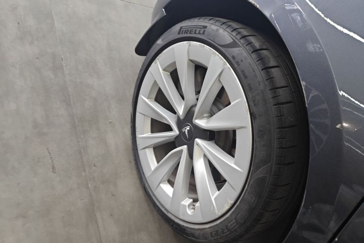 特斯拉 Model 3 2021款 改款 标准续航后驱升级版 3D1车身外观6008