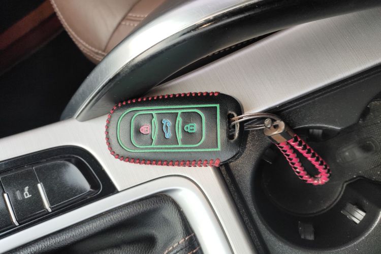 吉利汽车 博越 2016款 1.8TD 自动智尊型中控内饰11