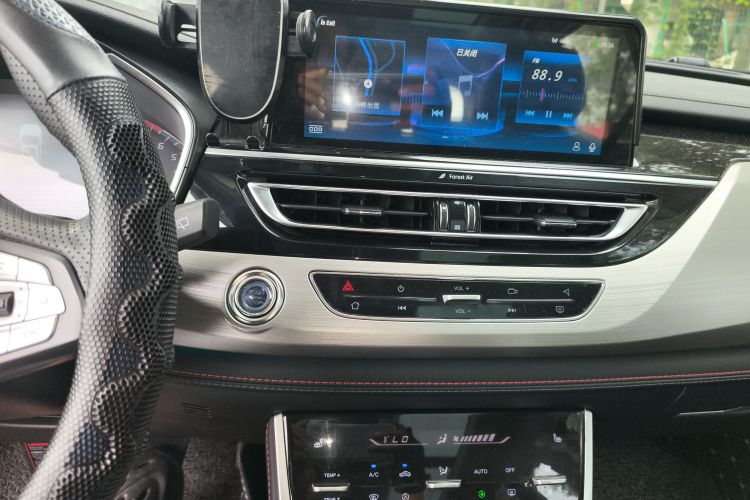 长安CS75 2020款 280T 自动雅智型 国VI中控内饰16