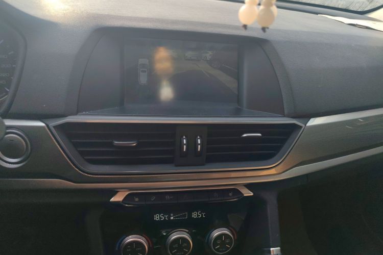 哈弗H6 2018款 蓝标 运动版 1.5T 自动两驱精英型中控内饰16