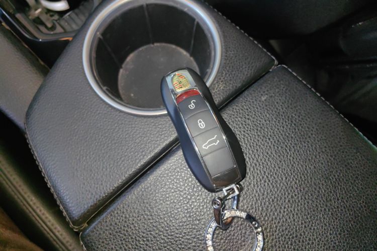 保时捷 2014款 Panamera 4 3.0T中控内饰11