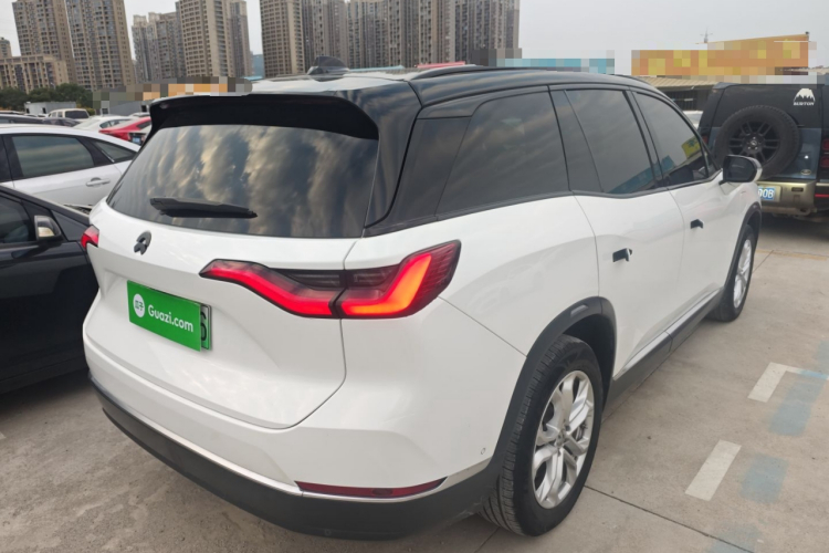 蔚来ES8 2020款 415KM 七座版车身外观6005