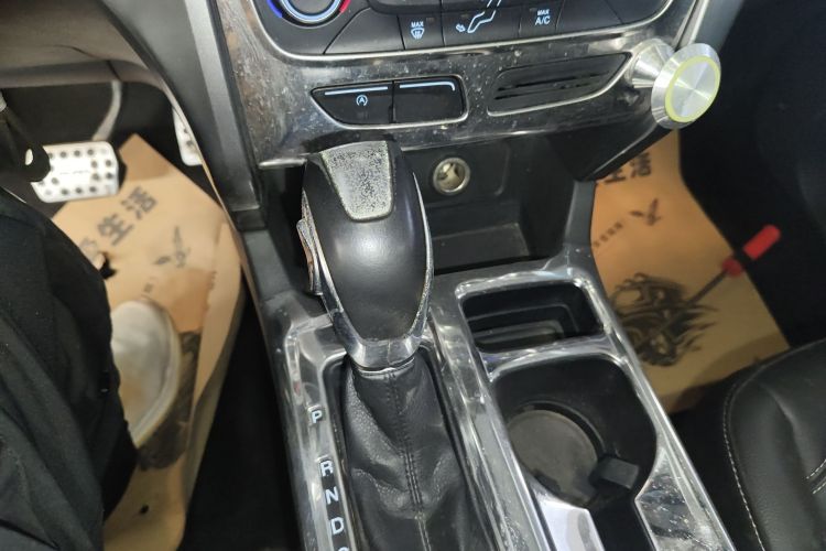 福特 翼虎 2018款 EcoBoost 180 两驱铂翼型中控内饰18