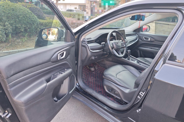 Jeep 指南者 2021款 220T 自动精英版中控内饰7003