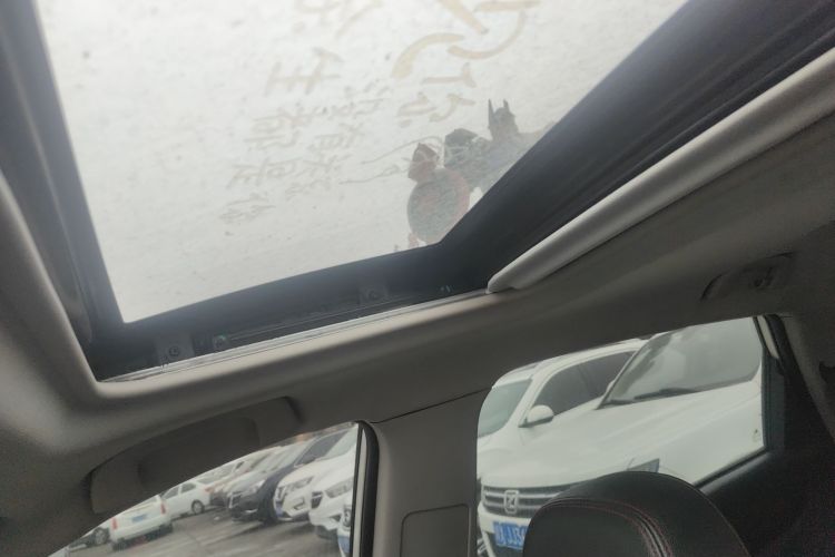 猎豹汽车 猎豹CS10 2017款 2.0T 自动都市型中控内饰22