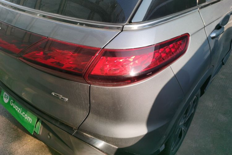 小鹏G3 2020款 460i 智享版车身外观6006