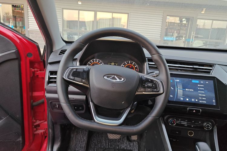 奇瑞 瑞虎3X 2021款 PLUS 1.5L CVT痛快红枣版II型中控内饰13