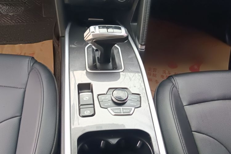 哈弗H6 2018款 运动版 1.5T 自动两驱精英型 国V中控内饰18