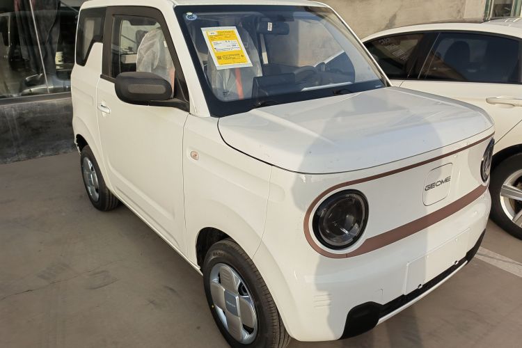 吉利银河 2024款 熊猫mini 200km 耐力熊车身外观3