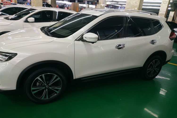 日产 奇骏 2021款 2.5L CVT 4WD XL ITS豪华纪念版车身外观6003