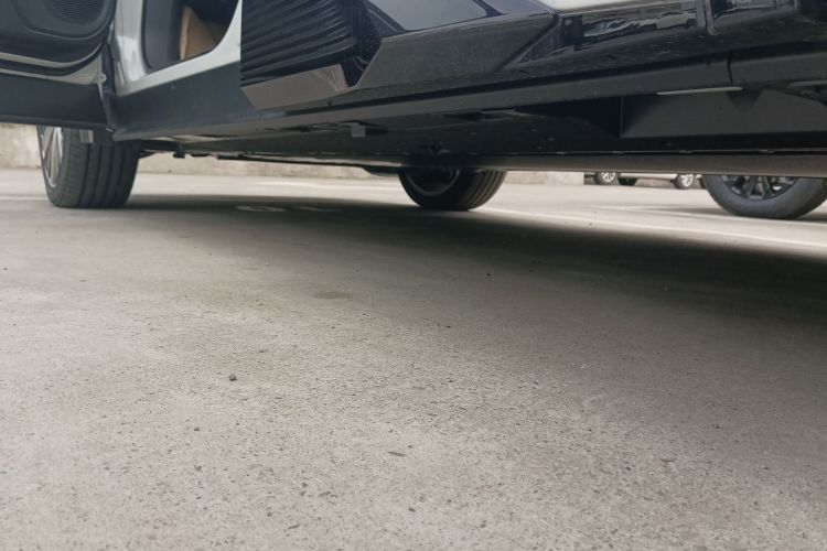 丰田bZ5 2025款 550 PRO智行版局部细节9002