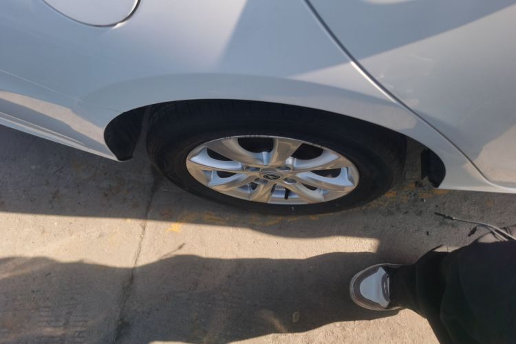 长安 悦翔 2019款 1.5L DCT 联动云版车身外观6008