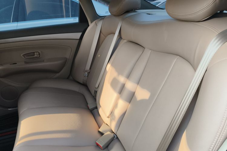 日产 轩逸 2018款 经典 1.6XE 手动舒适版中控内饰21