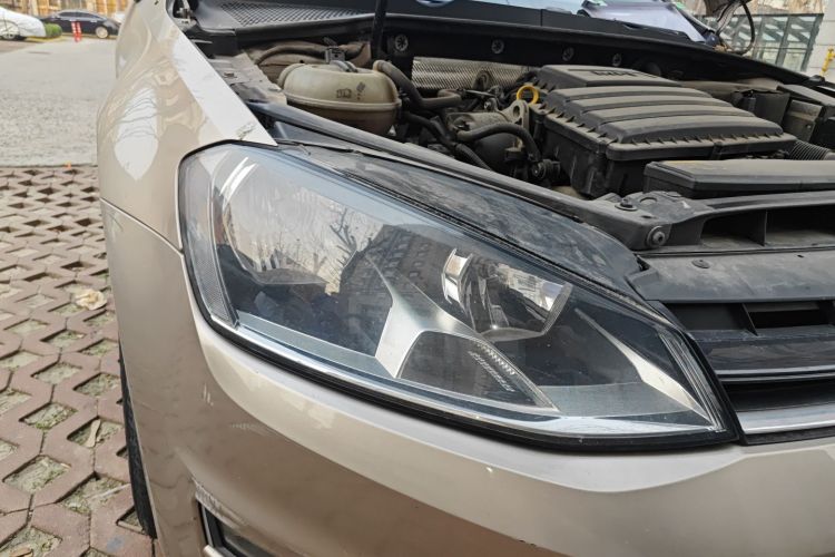 大众 高尔夫 2014款 1.6L 自动舒适型车身外观6006