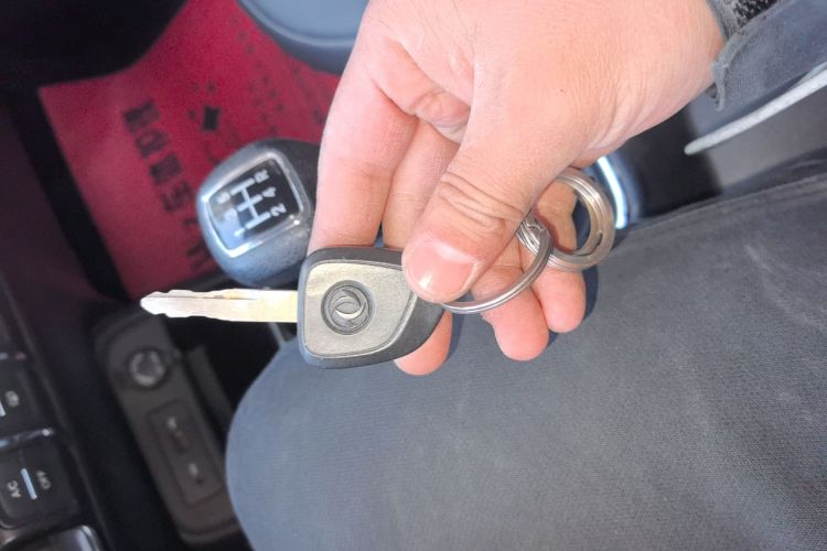 东风风神AX4 2017款 1.6L 手动潮尚型中控内饰11