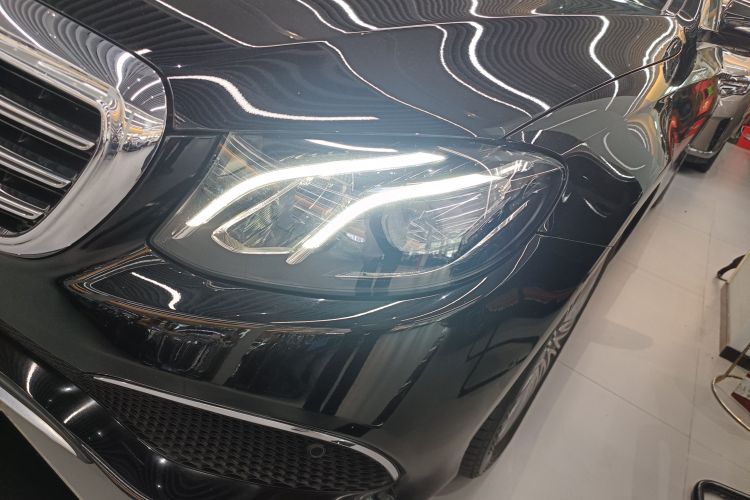 奔驰E级 2020款 改款 E 300 L 时尚型局部细节36