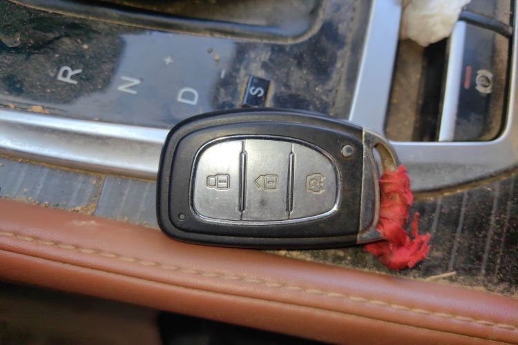 北汽幻速S7 2018款 1.5T 自动尊享型中控内饰11