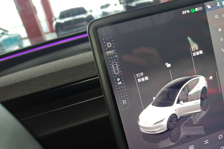 特斯拉 Model 3 2023款 后轮驱动版局部细节18