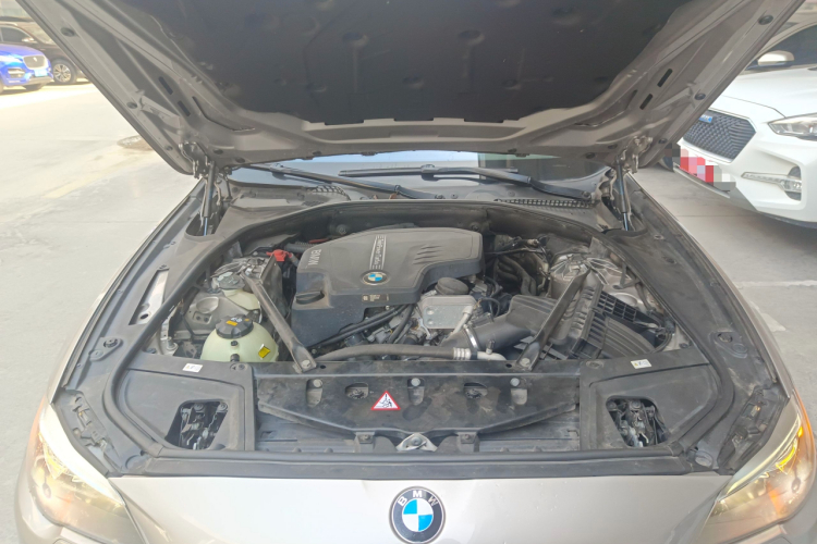 宝马5系 2014款 520Li 典雅型局部细节24